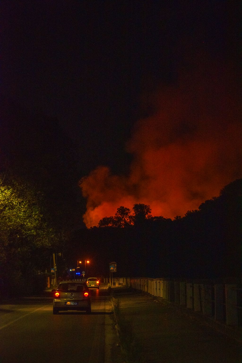 Fiamme nella notte